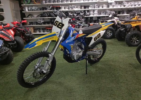 MZK 250cc dirt bike