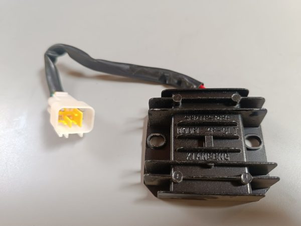 Mikilon MZK dirt bike 250cc feszültségszabályzó